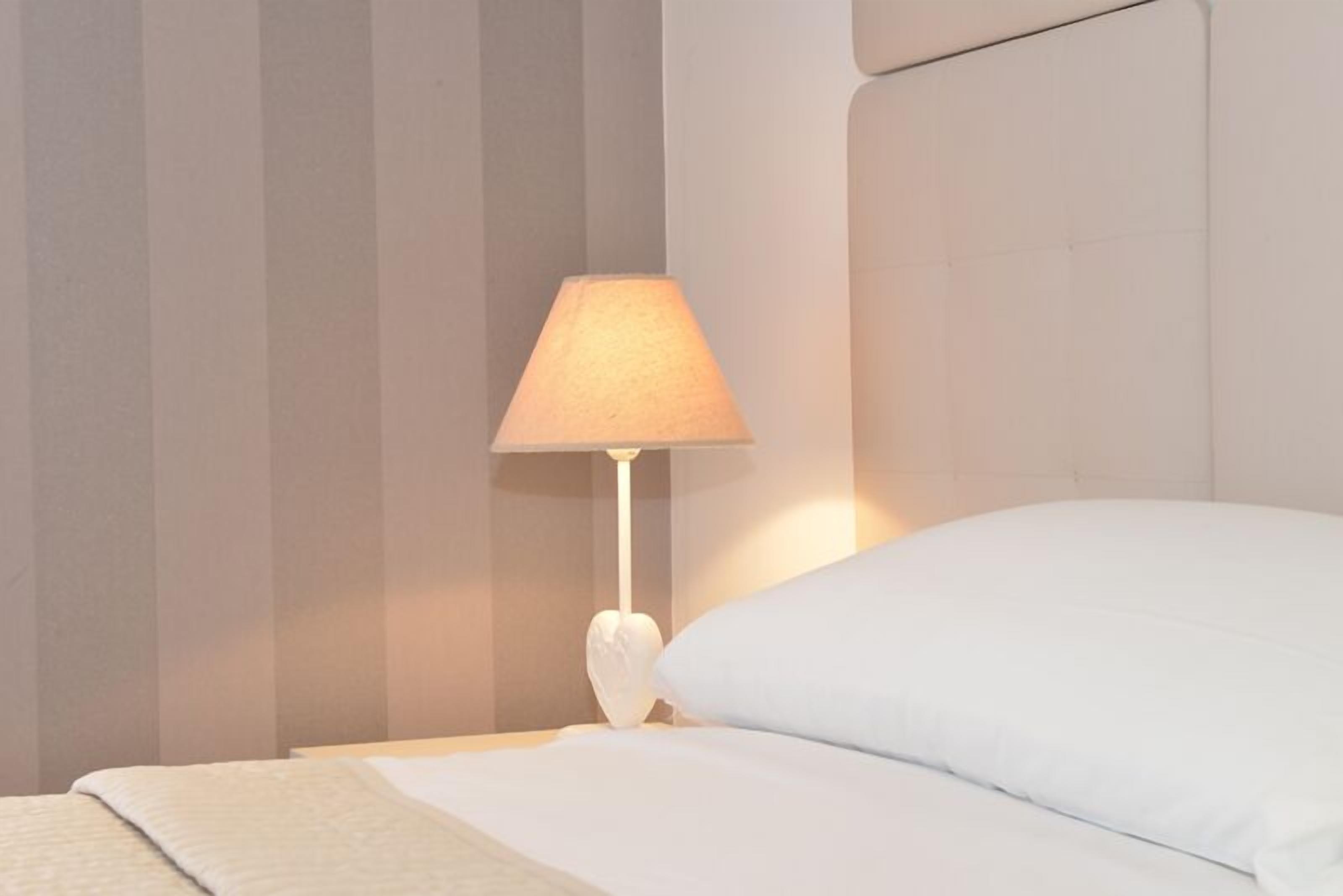 Maison Flaminio, Rome